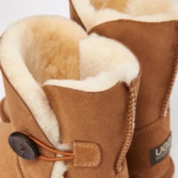 UGG Women's Burleigh Button Mid Natural Chestnut